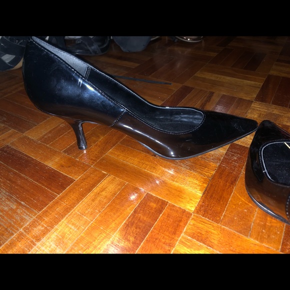 Black Paton heels - Picture 2 of 3
